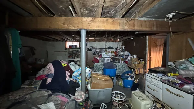 $100,000 | 123 Laurel Street, La Porte, IN 46350