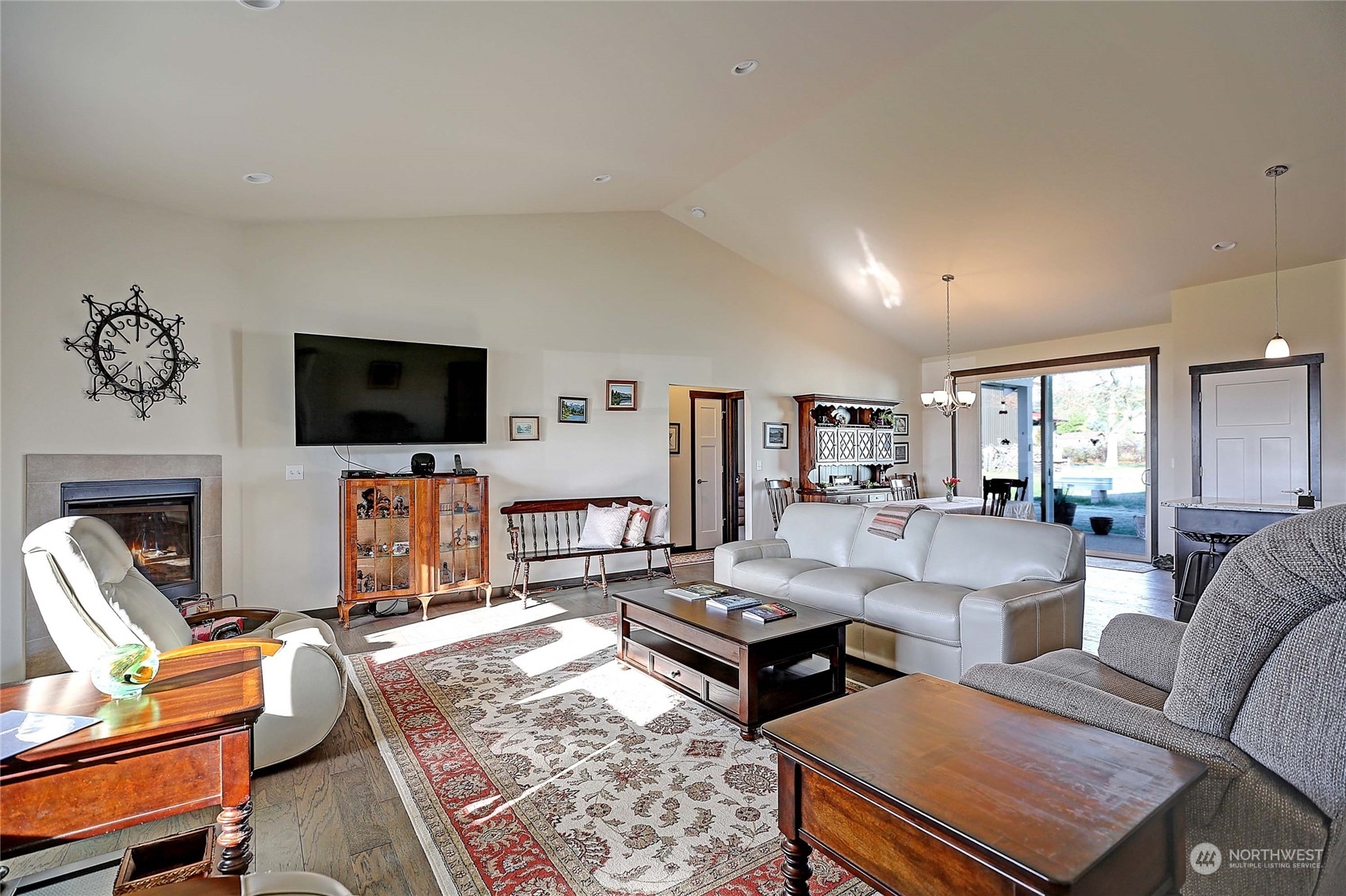 173 Russell Road Camano Island, WA 98282 - Photo 10 of 39 Gallery Image 10