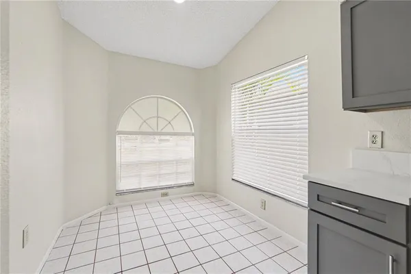 $2,200 | 13618 Laraway Drive, Riverview, FL 33579