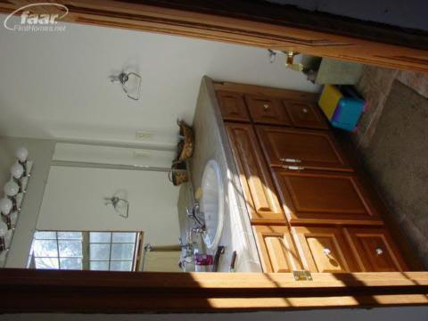 4430 North Seymour Road Flushing, MI 48433 - Photo 9 of 17 20243427-8.JPG