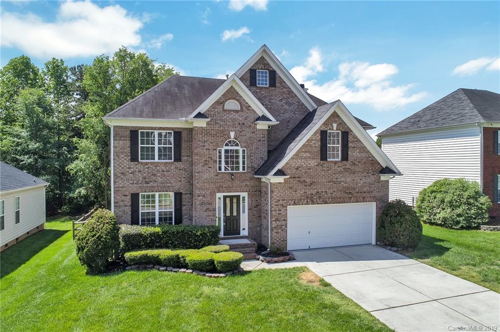2005 Copperplate Road Charlotte, NC 28262 - Photo 2 of 46 Gallery Image 2