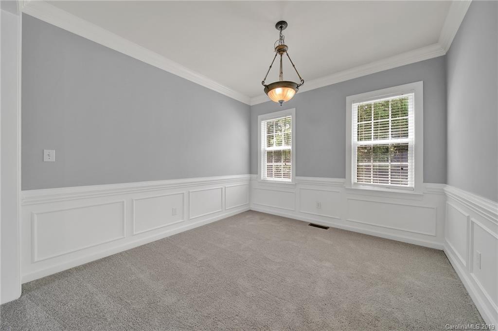 2005 Copperplate Road Charlotte, NC 28262 - Photo 9 of 46 Gallery Image 9