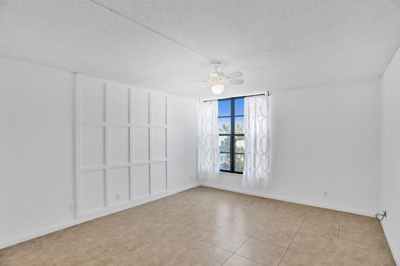 4 Royal Palm Way, Unit 5050 Boca Raton, FL 33432 - Photo 18 of 46 Primary Bedroom