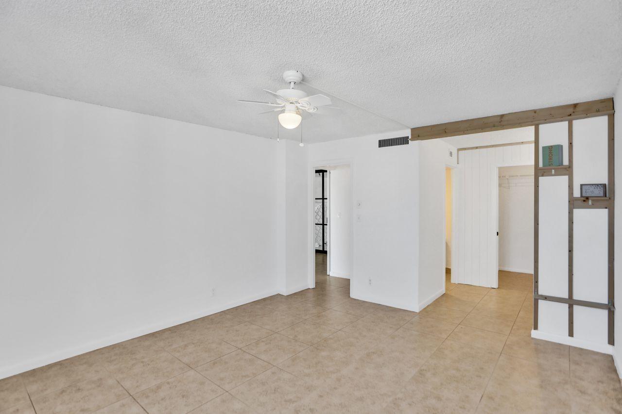 4 Royal Palm Way, Unit 5050 Boca Raton, FL 33432 - Photo 19 of 46 Primary