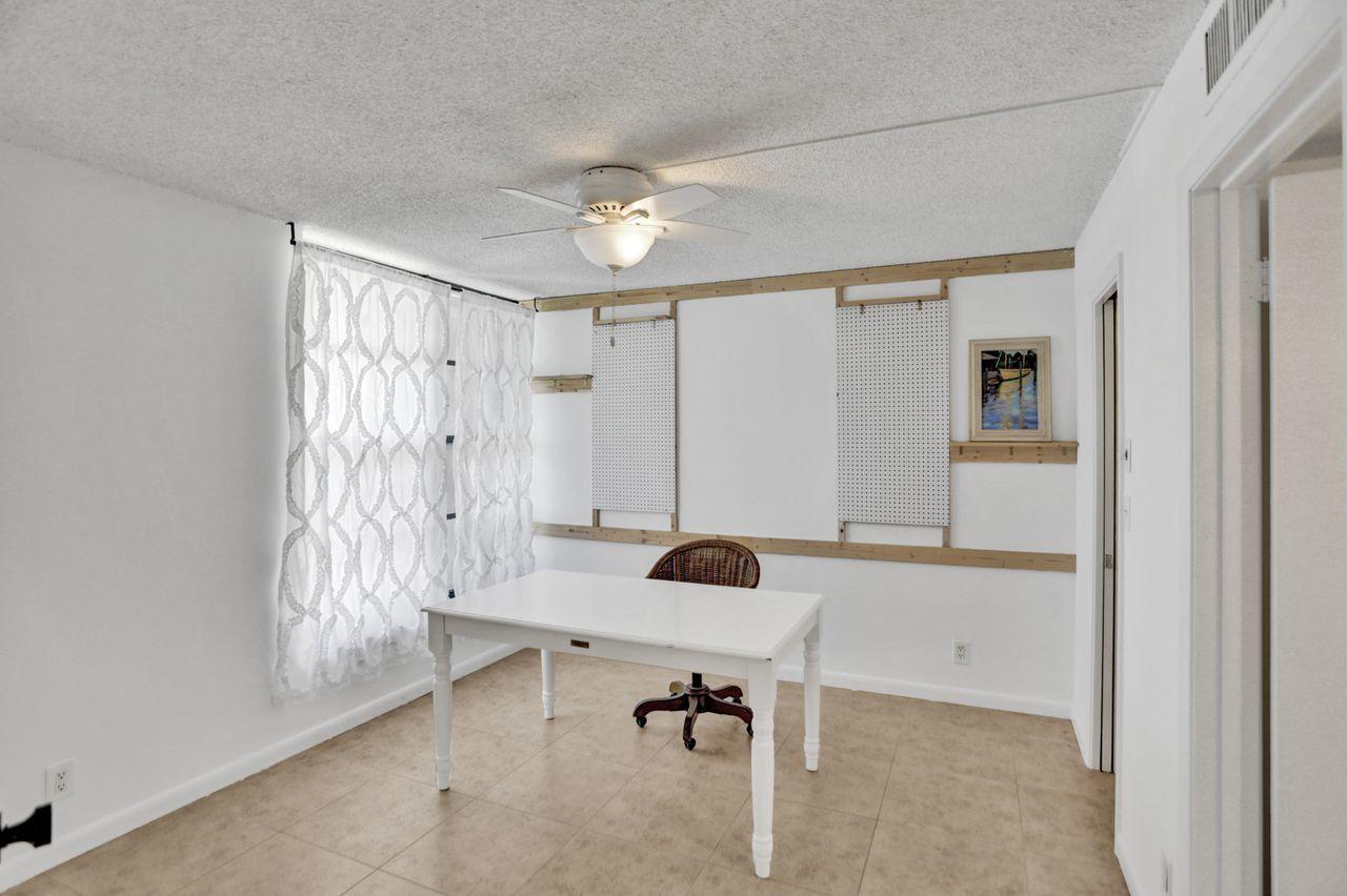 4 Royal Palm Way, Unit 5050 Boca Raton, FL 33432 - Photo 26 of 46 2nd Bedroom