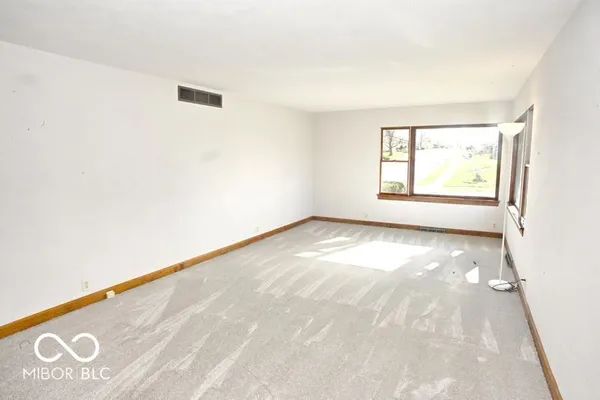 $269,900 | 7886 Delaware Place, Merrillville, IN 46410