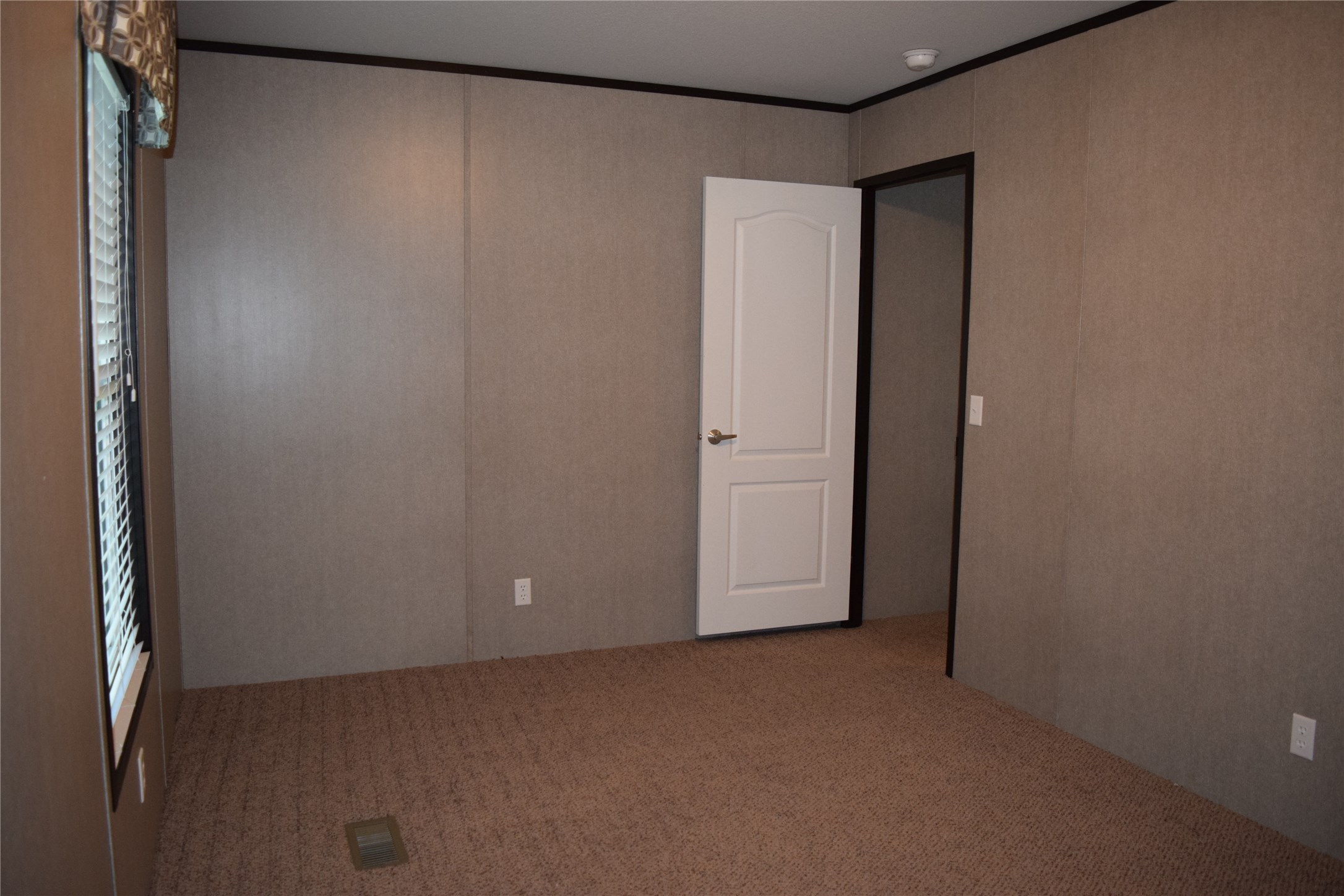 4798 Curry Road Manvel, TX 77578 - Photo 16 of 24 Gallery Image 16
