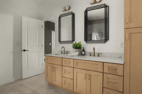 $605,339 | 2000 South Hamilton Road, Unit 2, Nashville, TN 37218