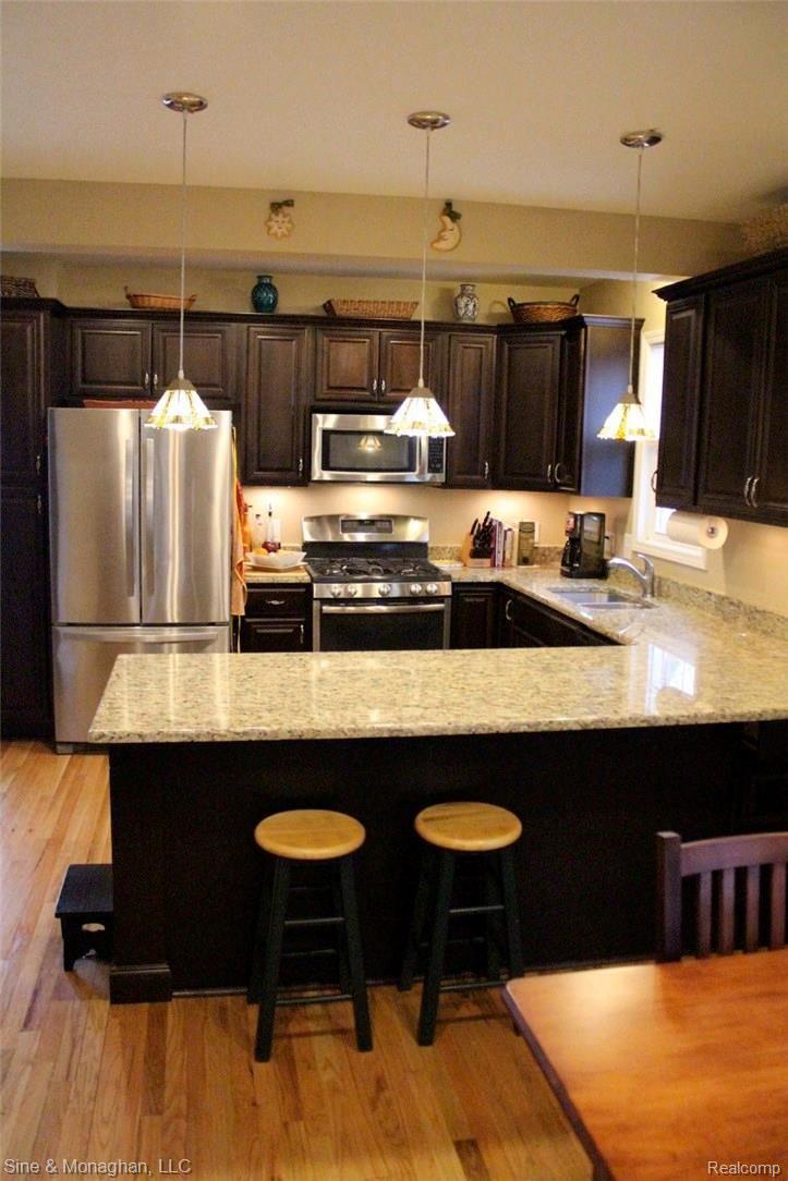 916 Rivard Boulevard Grosse Pointe, MI 48230 - Photo 59 of 73 Rivard_3.jpg