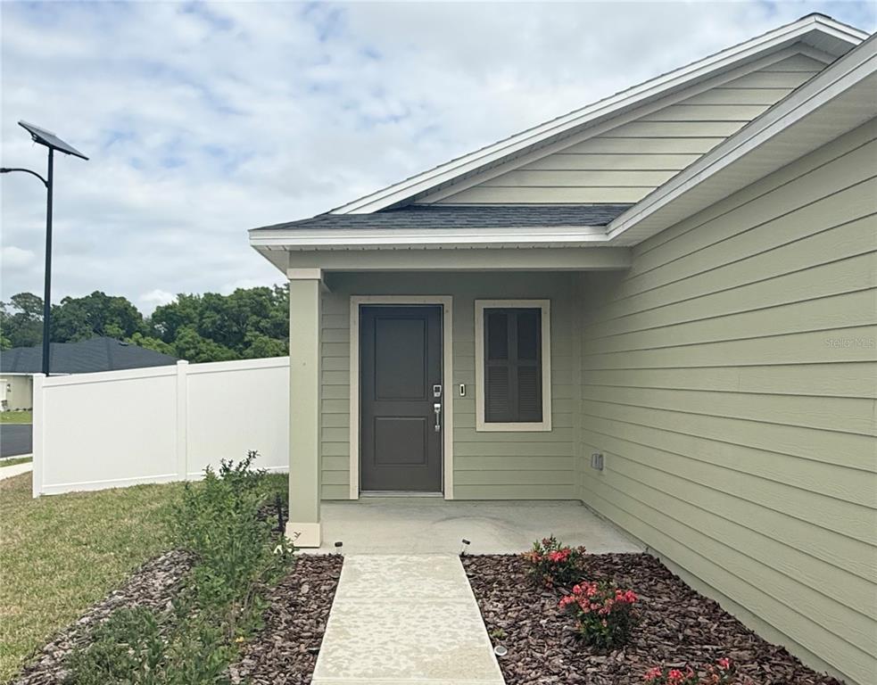 8494 Southwest 41st Circle Ocala, FL 34482 - Photo 3 of 42