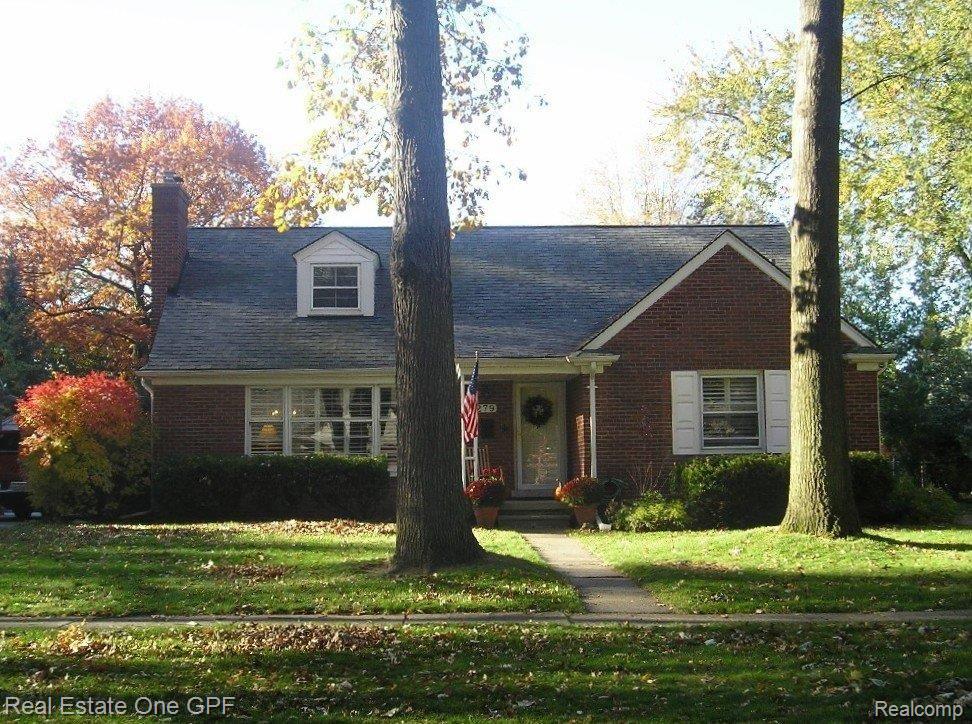 279 Lothrop