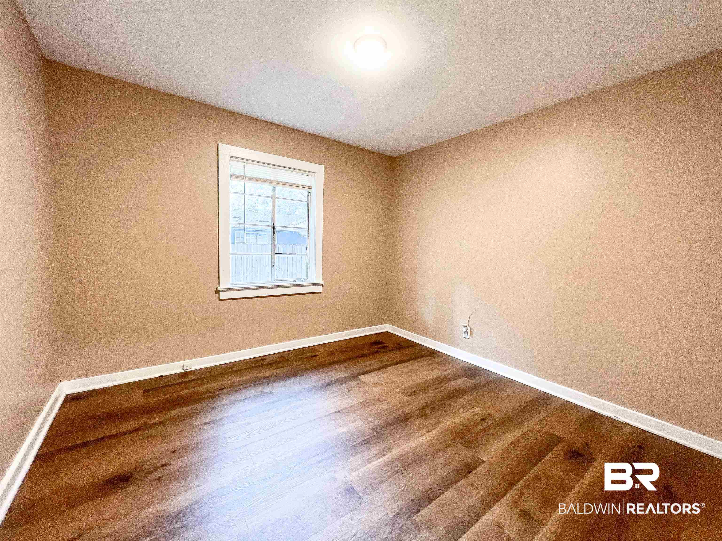 648 Elba Avenue Mobile, AL 36612 - Photo 33 of 36