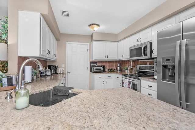 $420,000 | 1984 Pine Ranch Drive, Navarre, FL 32566