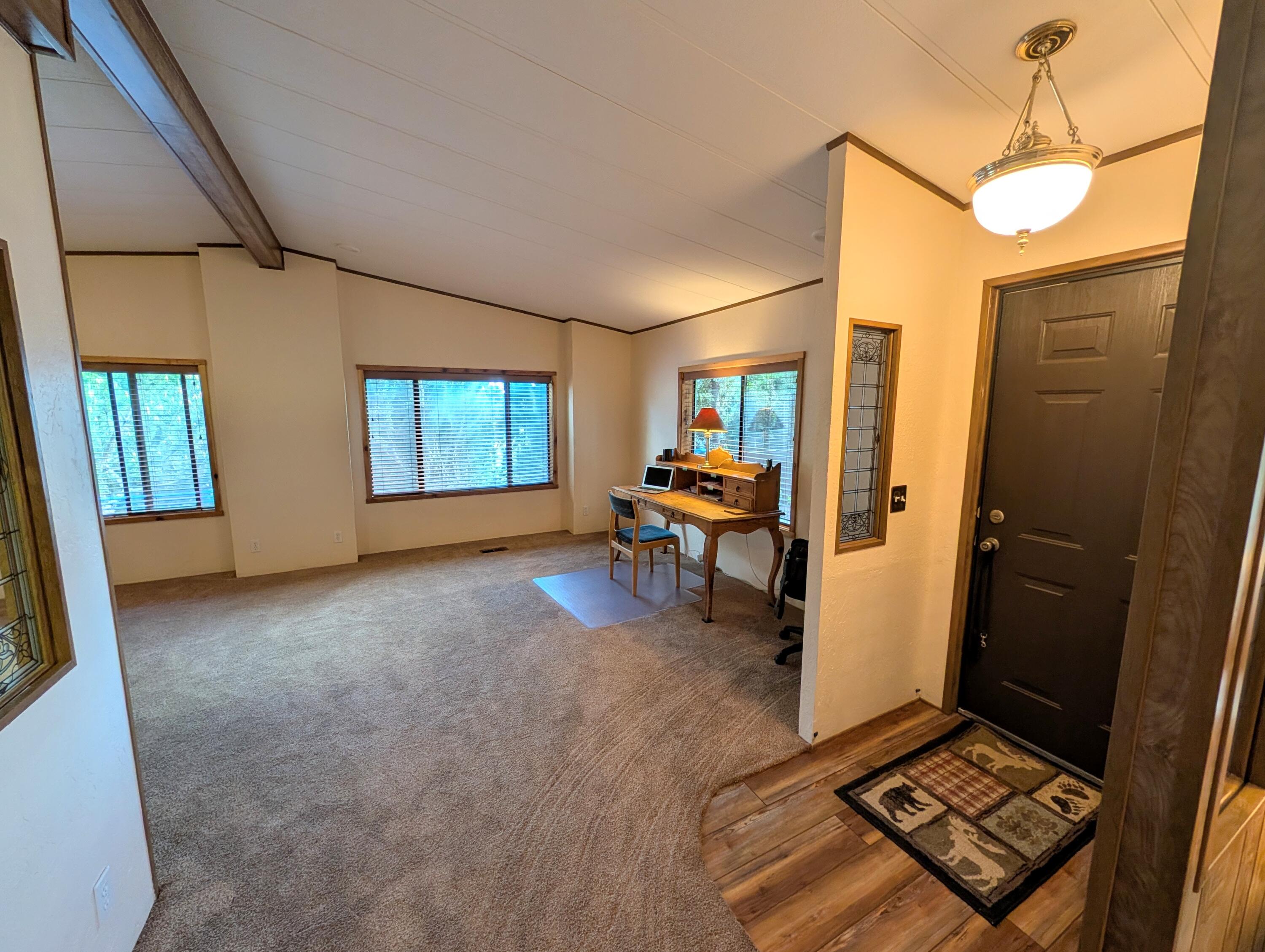 20735 Valentine Street, Unit 6 Bend, OR 97701 - Photo 8 of 26 a view of workspace