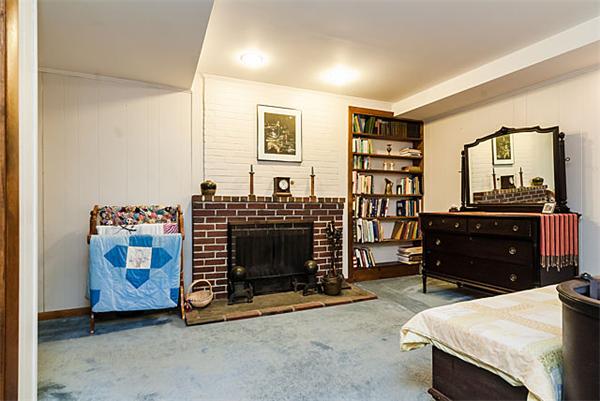 11 Pequot Road Wayland, MA 01778 - Photo 18 of 26 Gallery Image 18