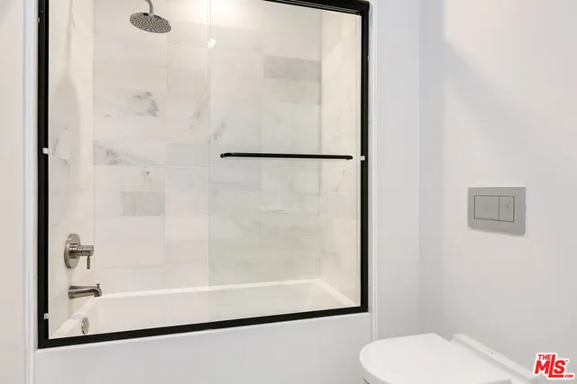 $3,695 | 3833 Dunn Drive, Unit 406, Culver City, CA 90232