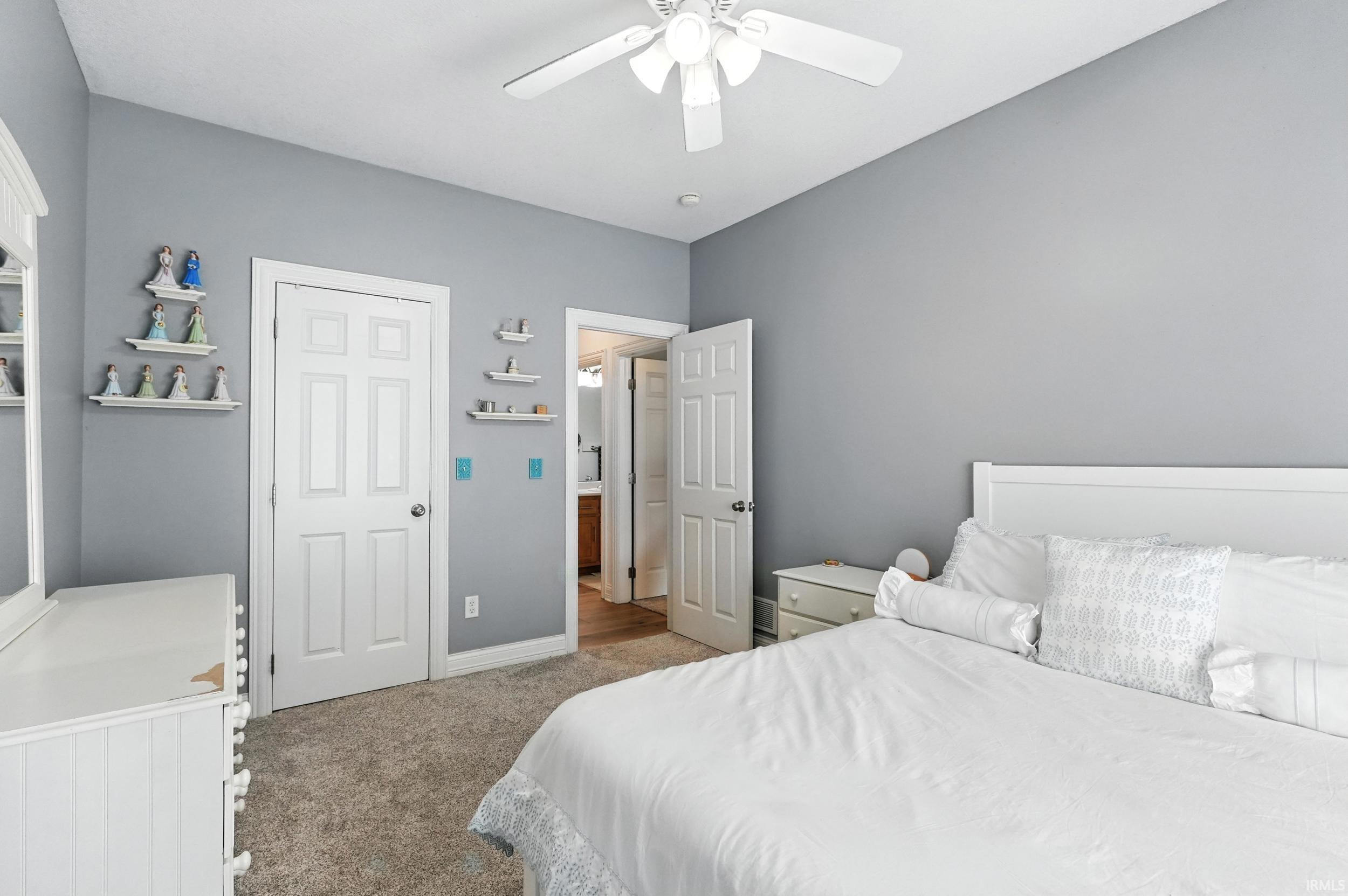 1208 Phaeton Way Auburn, IN 46706 - Photo 14 of 36