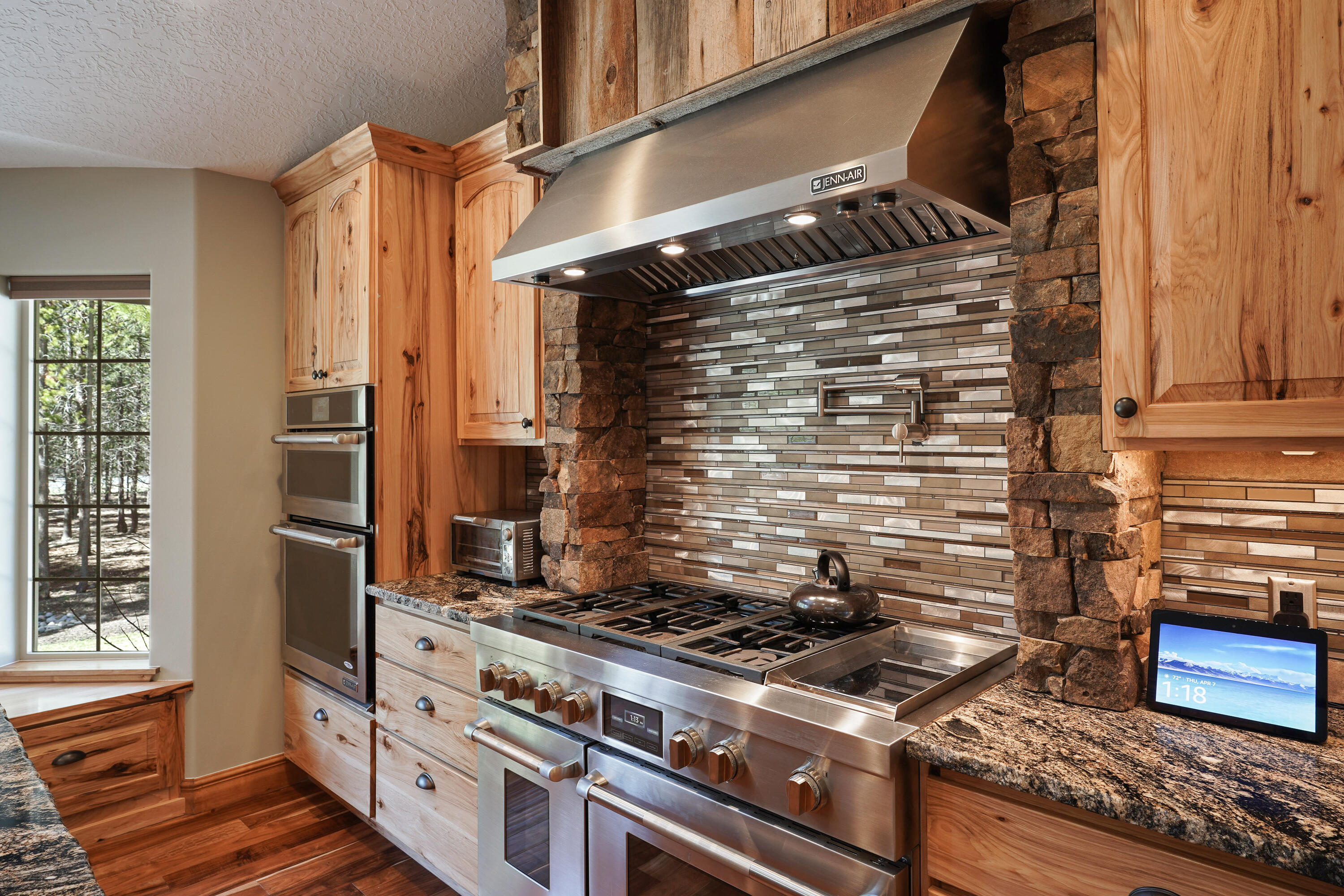 55420 Huntington Road Bend, OR 97707 - Photo 34 of 52 DSC00643