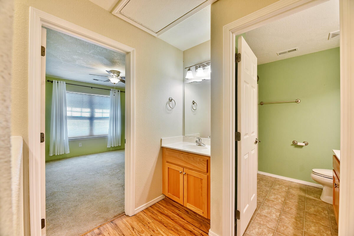 450 Midway Road, Unit 39 Medford, OR 97501 - Photo 17 of 21 DSC_0333