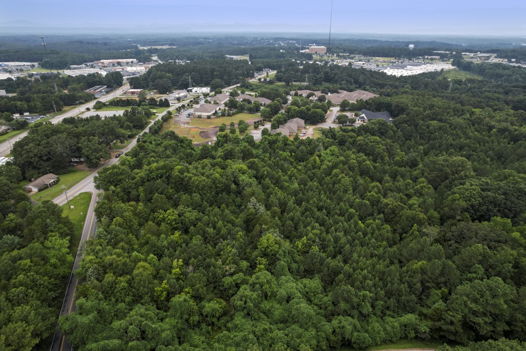 12051 North Radio Station Road Seneca, SC 29678 - Photo 5 of 16