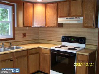 4900 Concord Road Aston, PA 19014 - Photo 8 of 11 Kitchen