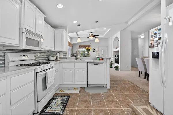$310,000 | 24921 Muirlands Boulevard, Unit 63, Lake Forest, CA 92630