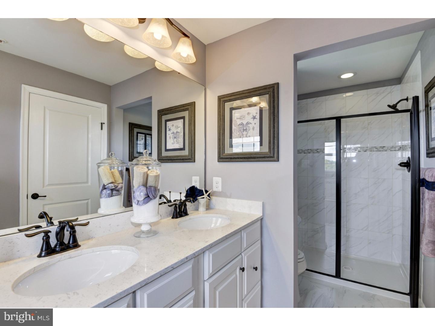 215 Quarry Point Road, Unit QD Malvern, PA 19355 - Photo 6 of 9 Master Bathroom