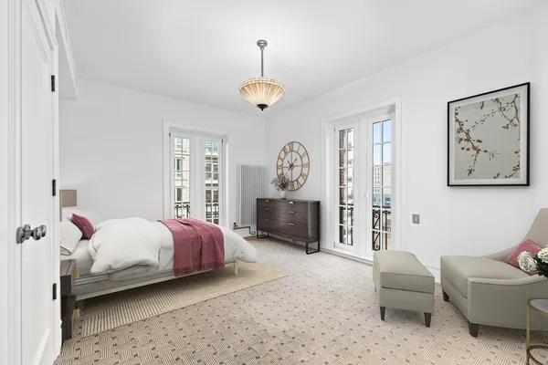 $2,000,000 | 2600 North Lakeview Avenue, Unit 9B, Chicago, IL 60614
