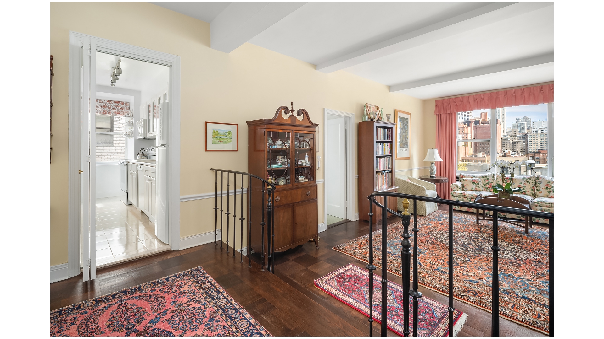 235 East 73rd Street, Unit 10F Manhattan, NY 10021 - Photo 4 of 12