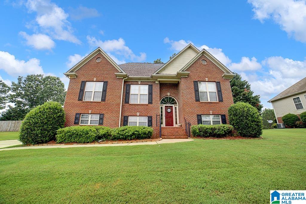 1060 Summit Ridge Way Odenville, AL 35120 - Photo 2 of 31