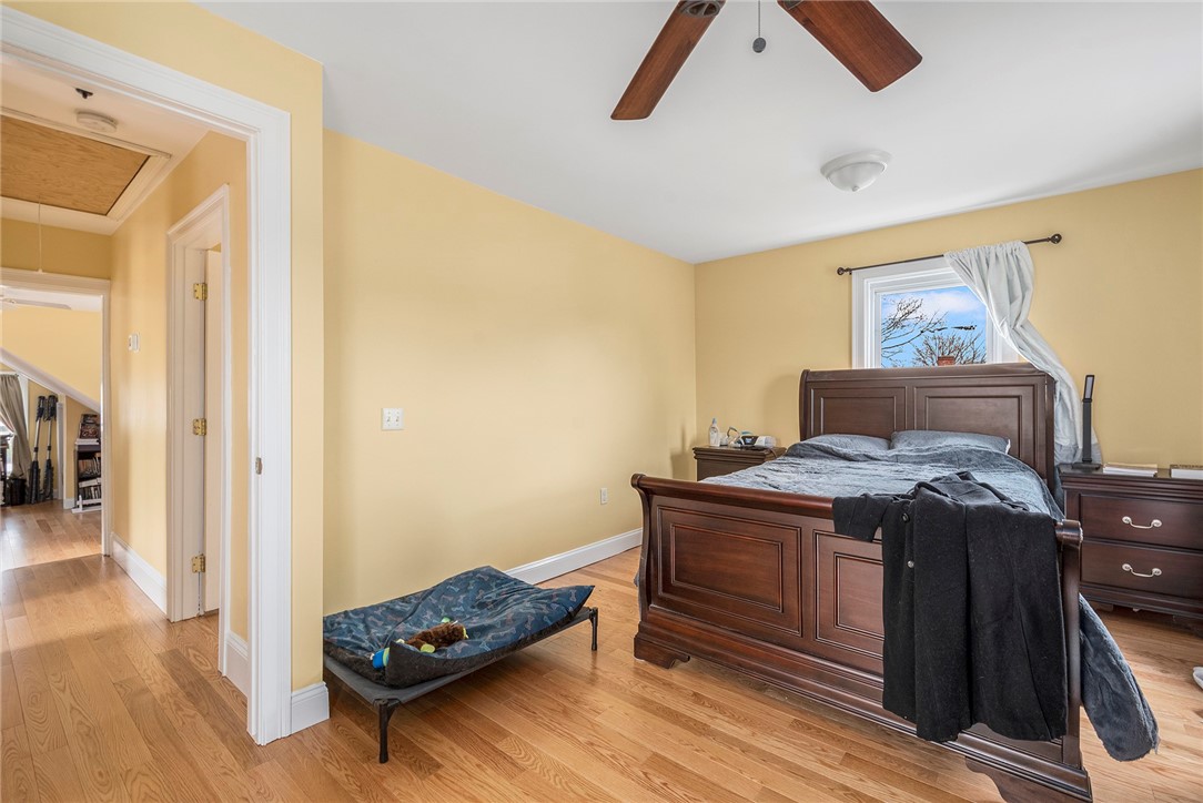203 Holmes Road Warwick, RI 02888 - Photo 23 of 31 Gallery Image 23