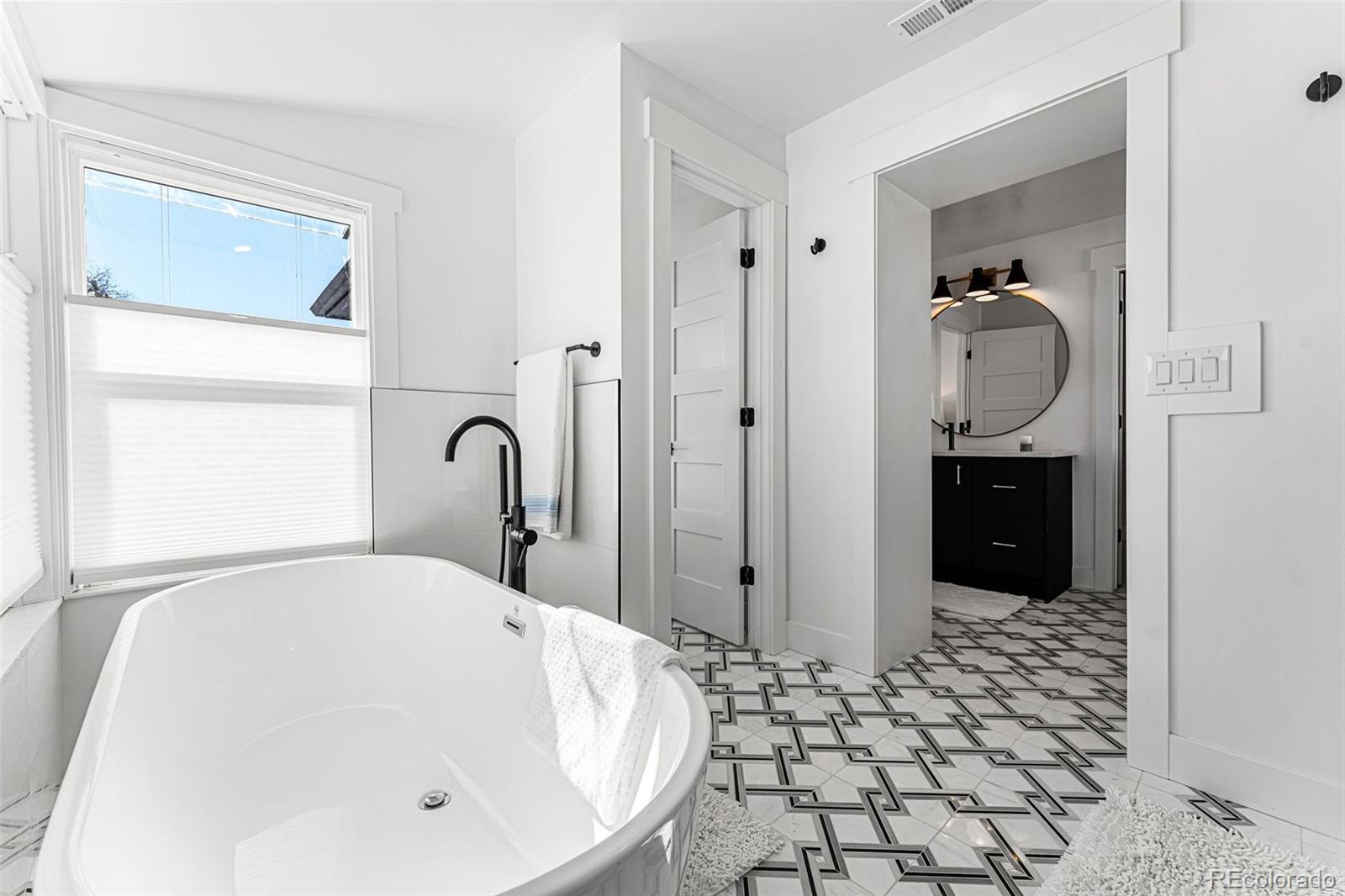 748 Monroe Street Denver, CO 80206 - Photo 24 of 40