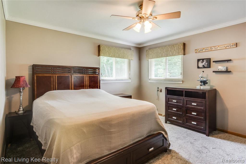 797 Redwood Court Rochester Hills, MI 48309 - Photo 24 of 40
