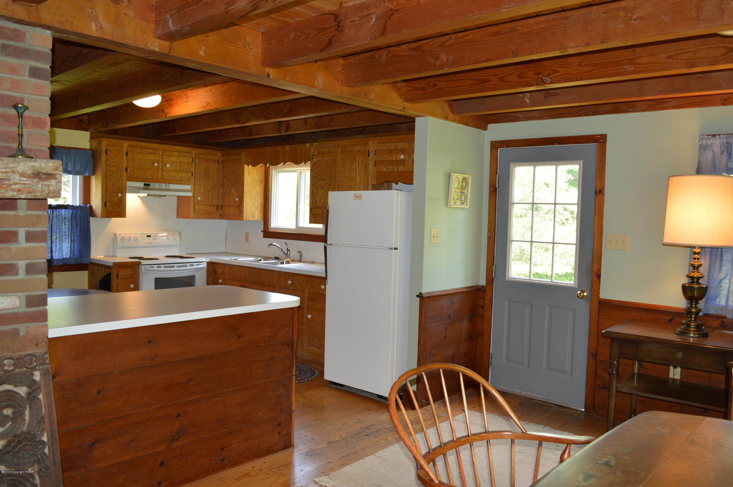 188 Old Stagecoach Road Kunkletown, PA 18058 - Photo 9 of 32 Kitchen