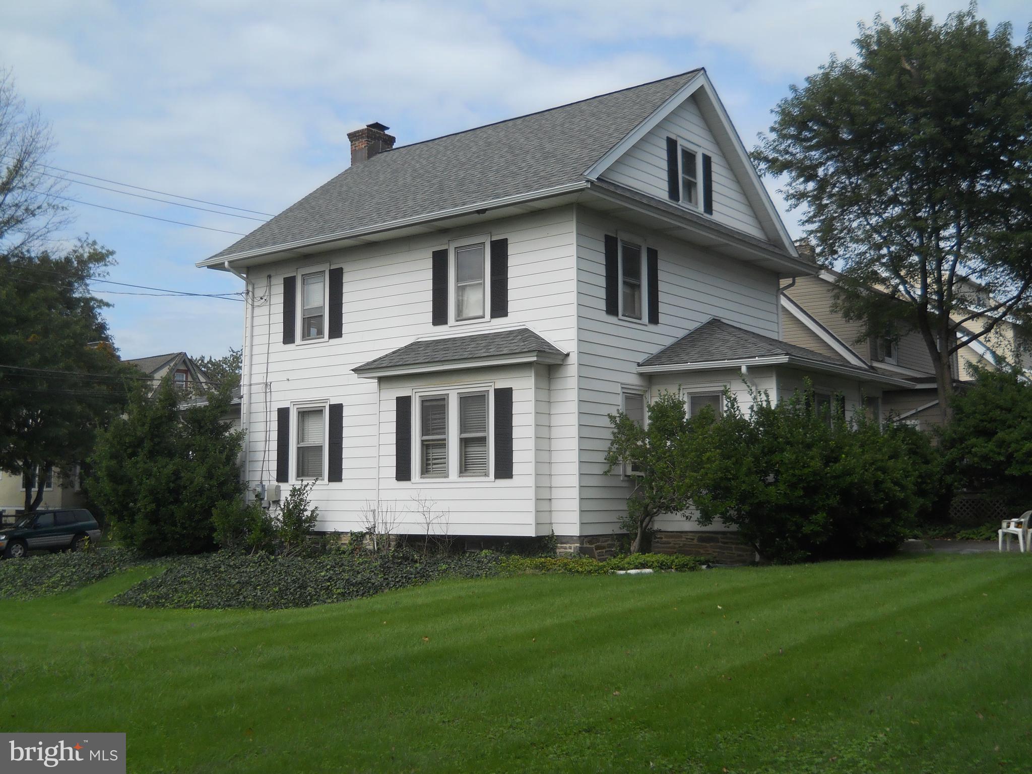 57 Harvard Road Havertown, PA 19083 - Photo 1 of 5