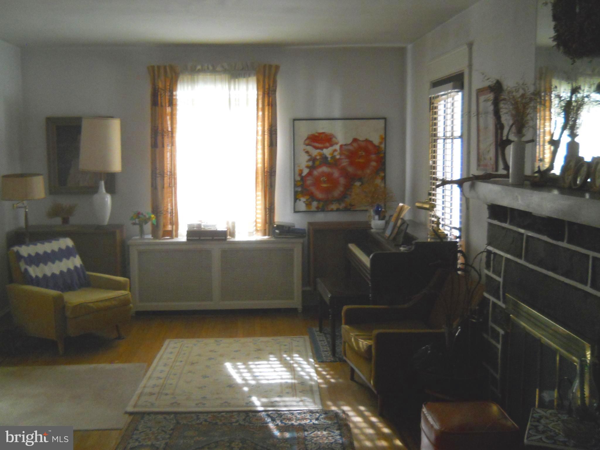 57 Harvard Road Havertown, PA 19083 - Photo 3 of 5