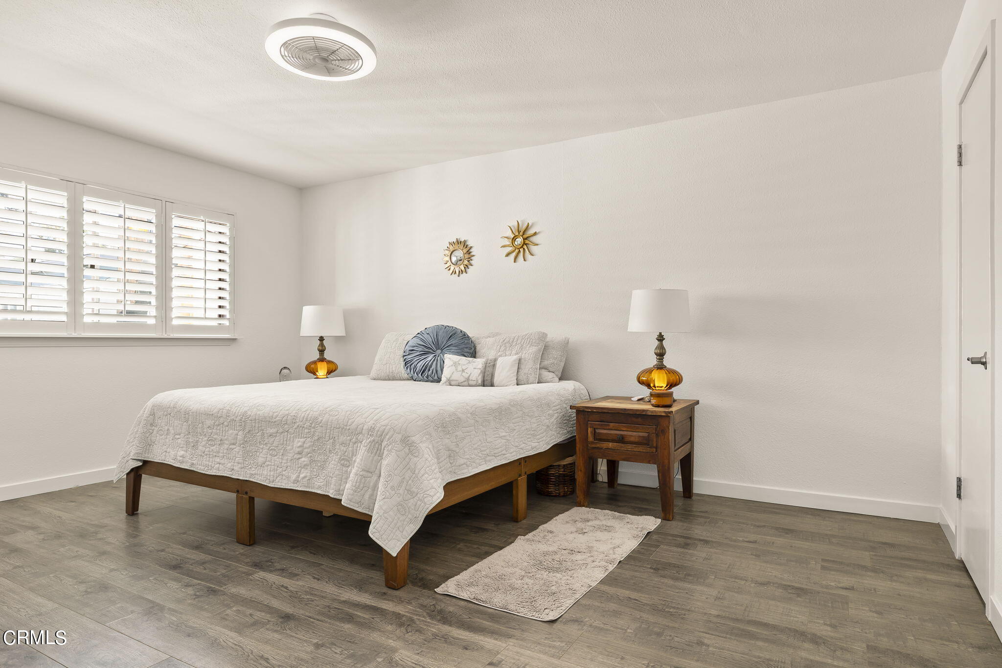 229 Rossmore Drive Oxnard, CA 93035 - Photo 26 of 54 30-web-or-mls-UpmarketMedia_229Ross-96