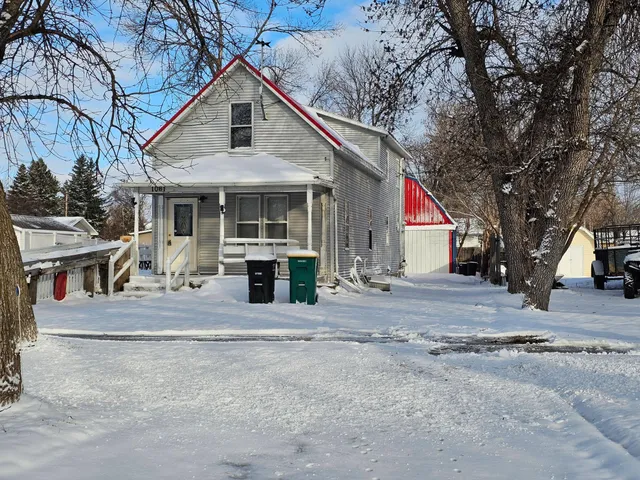 $199,000 | 1061 1st Street North, Casselton, ND 58012