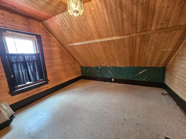 $175,000 | 1061 1st Street North, Casselton, ND 58012