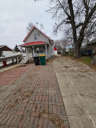 $175,000 | 1061 1st Street North, Casselton, ND 58012