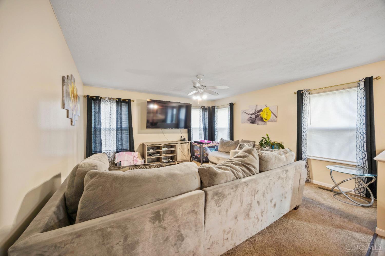 3007 Struble Road Cincinnati, OH 45251 - Photo 15 of 33 Gallery Image 15
