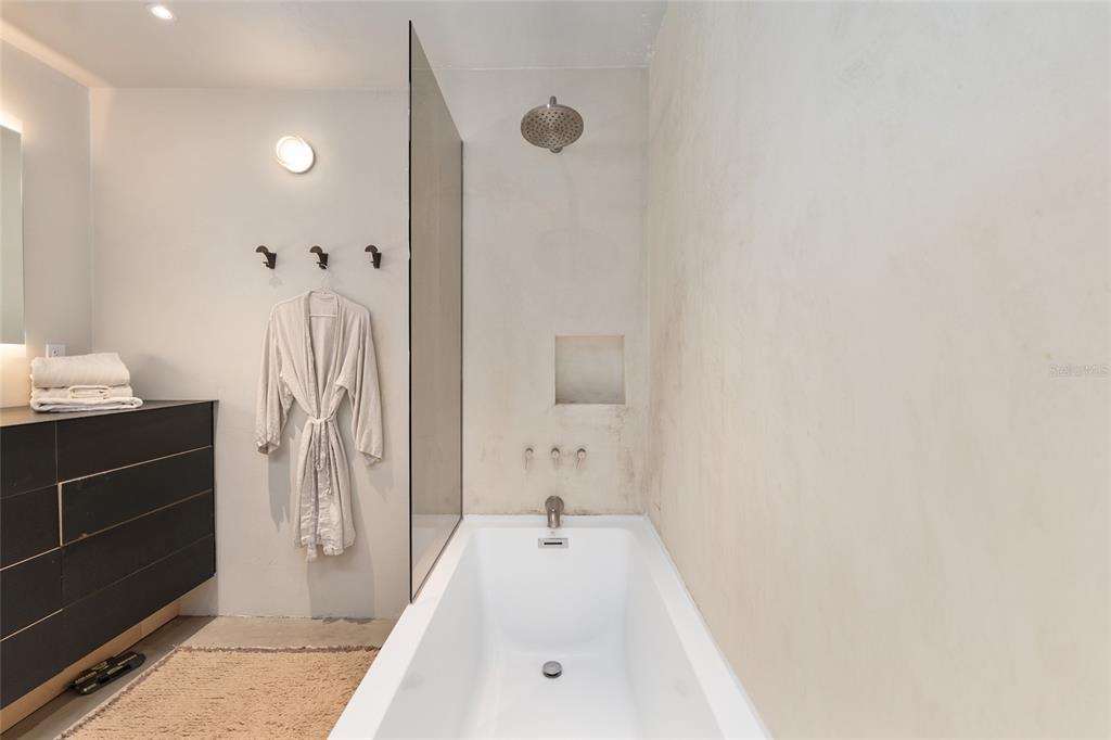 2062 Northwest 11th Road Gainesville, FL 32605 - Photo 58 of 100