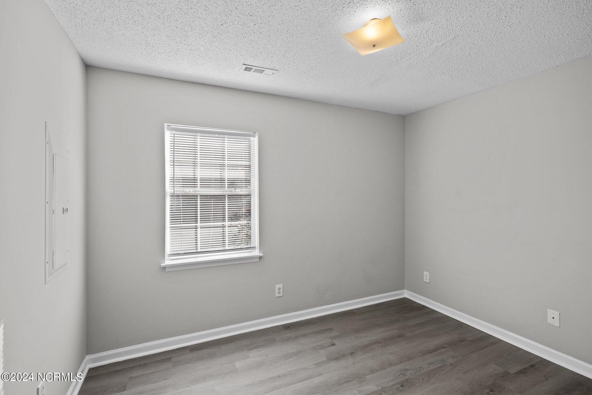 2606 Richard Drive, Unit B Greenville, NC 27834 - Photo 17 of 28 18-web-or-mls-BLS_0036