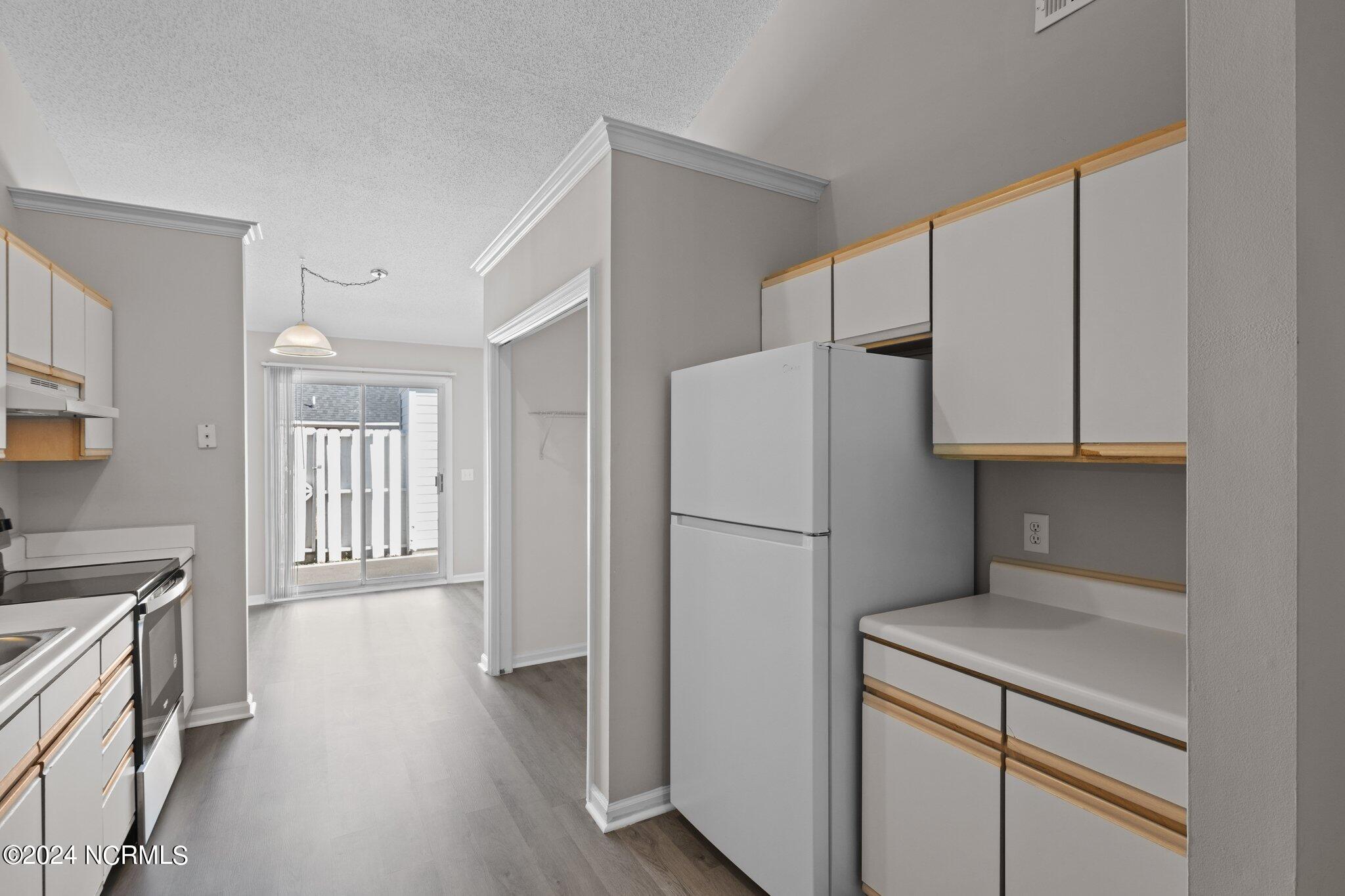 2606 Richard Drive, Unit B Greenville, NC 27834 - Photo 23 of 28 24-web-or-mls-BLS_0054