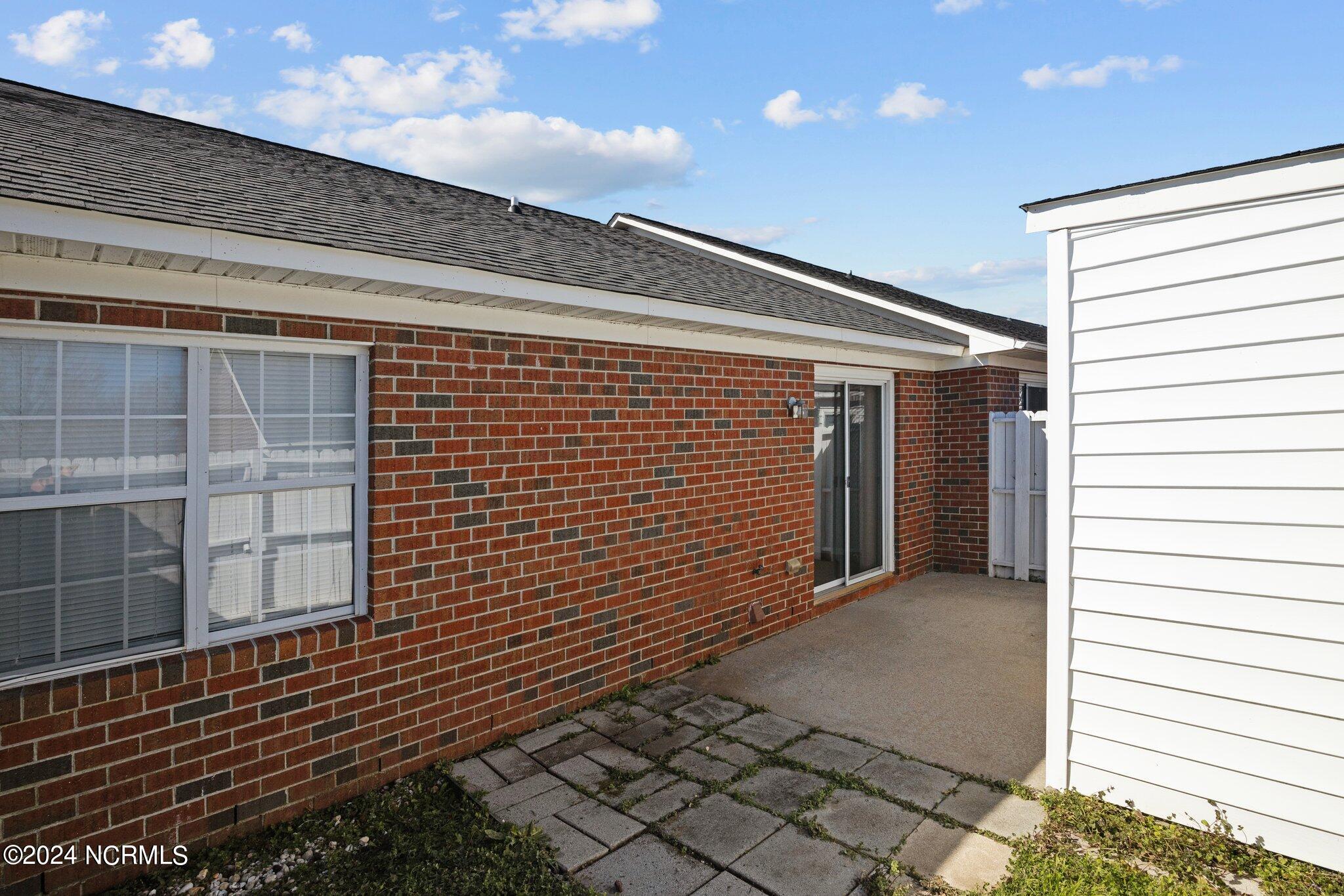 2606 Richard Drive, Unit B Greenville, NC 27834 - Photo 25 of 28 28-web-or-mls-BLS_0003 (1)