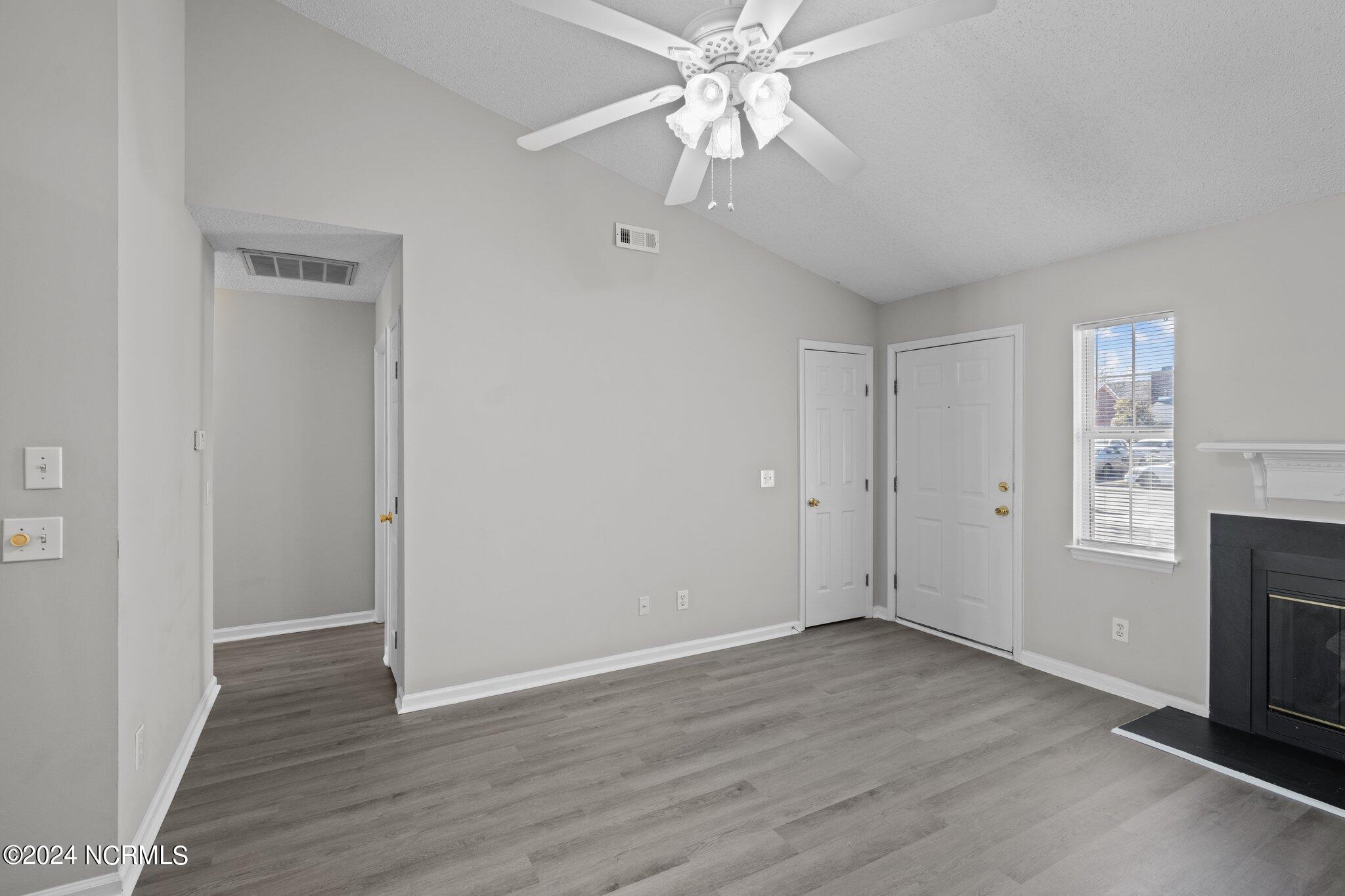 2606 Richard Drive, Unit B Greenville, NC 27834 - Photo 6 of 28 7-web-or-mls-BLS_0009