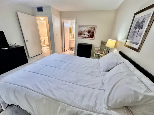 $1,900 | 1805 Eleuthera Point, Unit D1, Coconut Creek, FL 33066