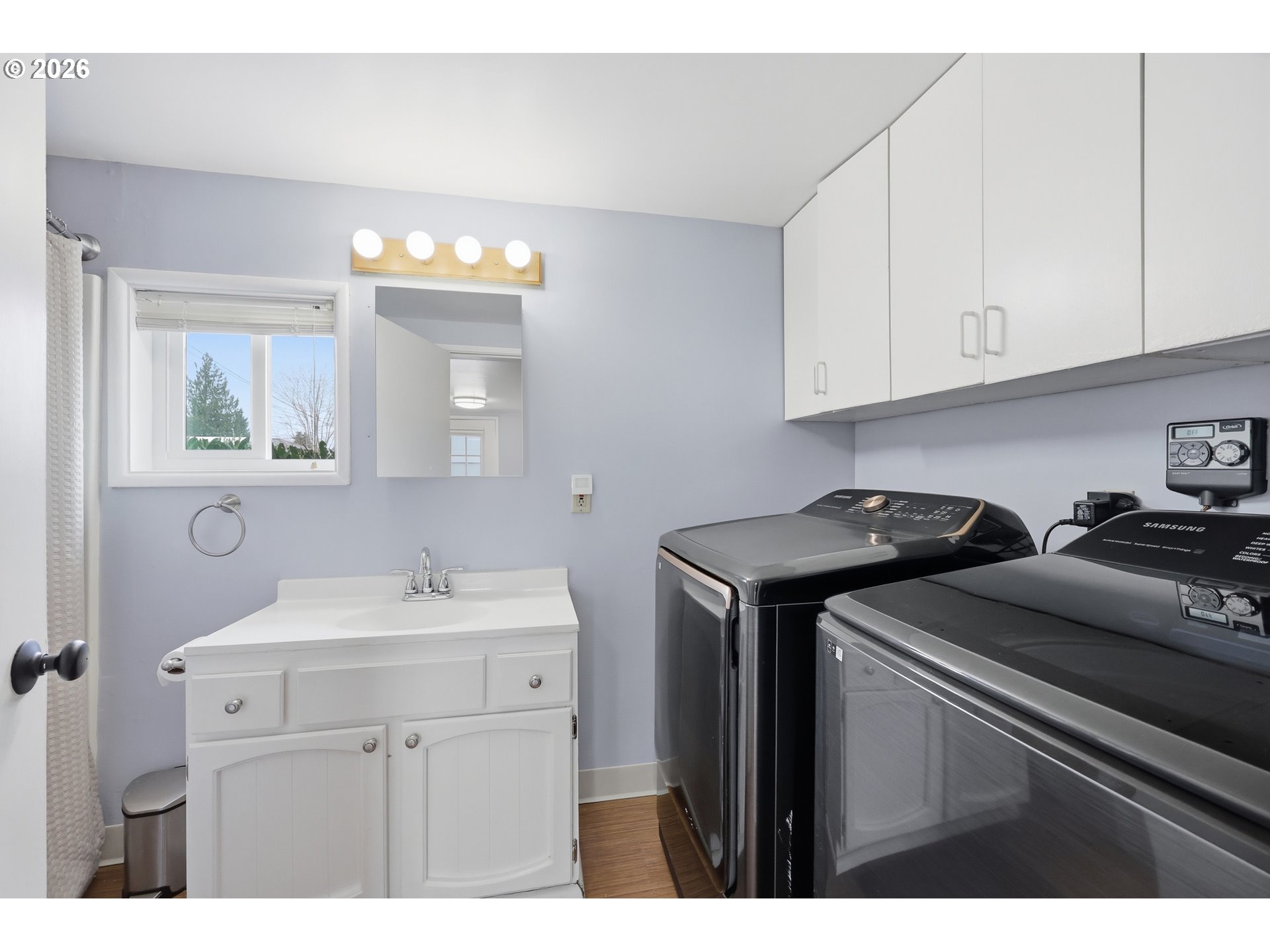 896 5th Street Lafayette, OR 97127 - Photo 9 of 29 Bathroom