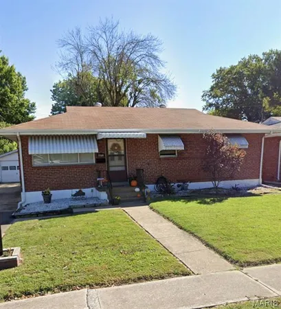 $165,000 | 3168 Carlson Avenue, Granite City, IL 62040