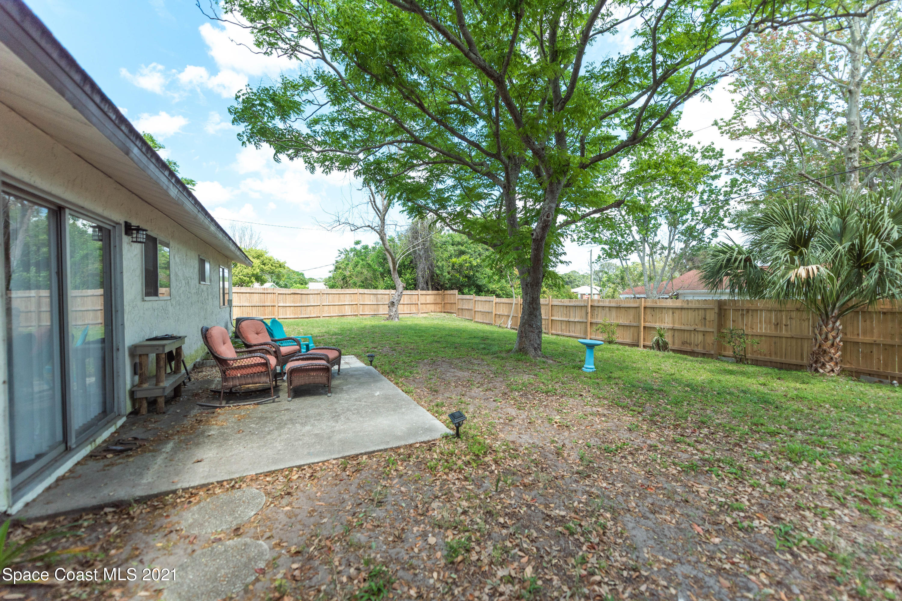 237 Chase Road Cocoa, FL 32927 - Photo 19 of 20 a view of backyard with green space